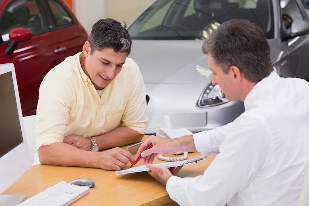 Diverse selection of well-maintained pre-owned cars at Autospoke Mumbai dealership