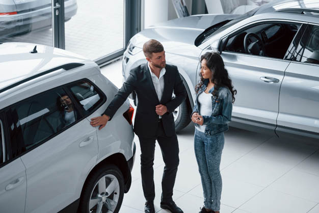 The Ultimate Guide to Luxury Used Cars in Mumbai with Autospoke